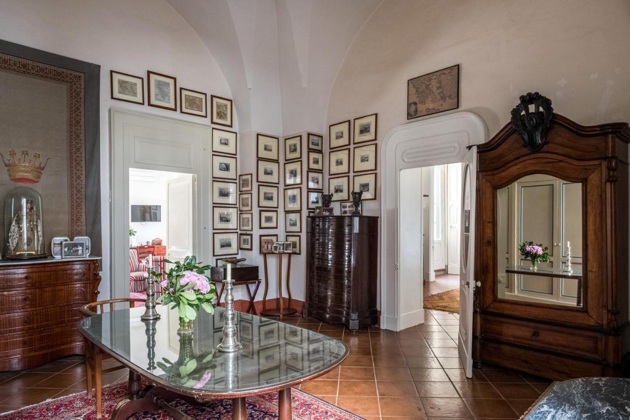 Palazzo Bernardini Suites Lecce Ngoại thất bức ảnh
